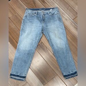 Old Navy Mid-Rise Boyfriend Jeans